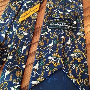 COPY - Salvatore ferragamo silk dolphin 🐬 tie
